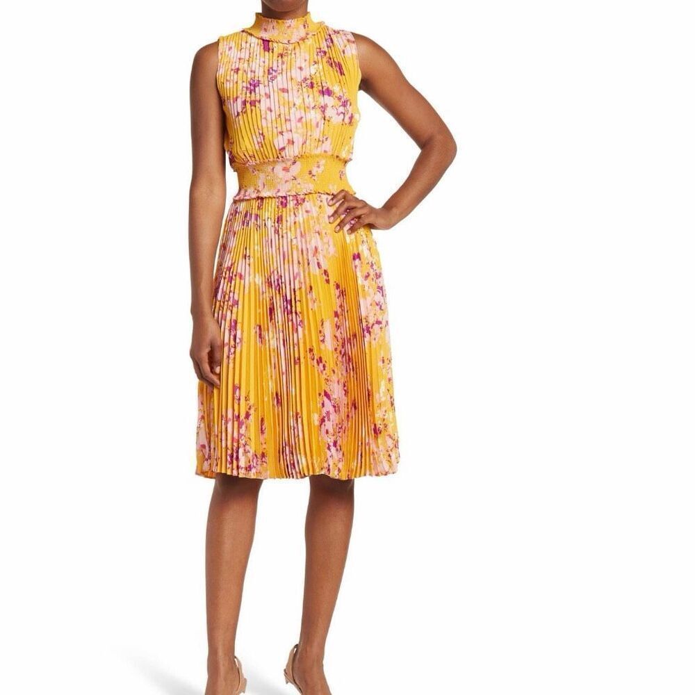 Nanette Leopore High Neck Pleated Sleeveless Dress Yellow Medium (c1)